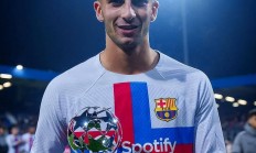 九游APP-关于巴塞罗那遭遇队内危机主帅面临压力的信息