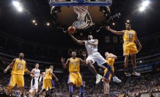 九游体育APP-欧冠决赛焦点战，快船防守锁死骑士