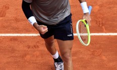 九游体育直播-蒙特卡洛大师赛力克美网，兹维列夫点燃赛场的简单介绍