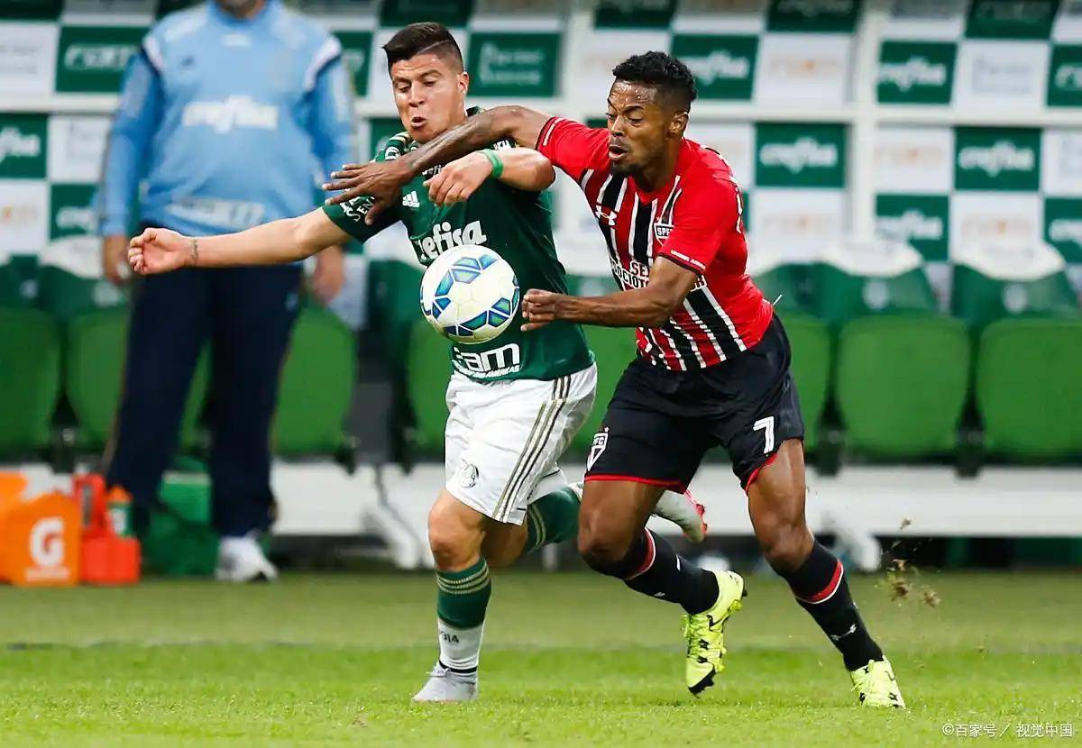 关于利兹联客场惨败，保级形势严峻的信息