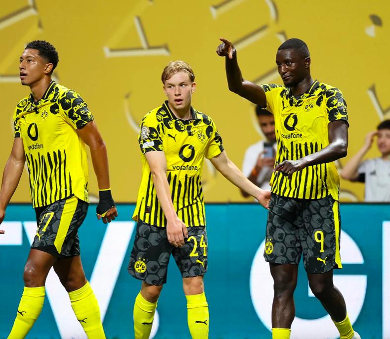 包含皇马轻取马德里竞技,蒂亚戈统治全场的词条 包含皇马轻取马德里竞技,蒂亚戈统治全场的词条