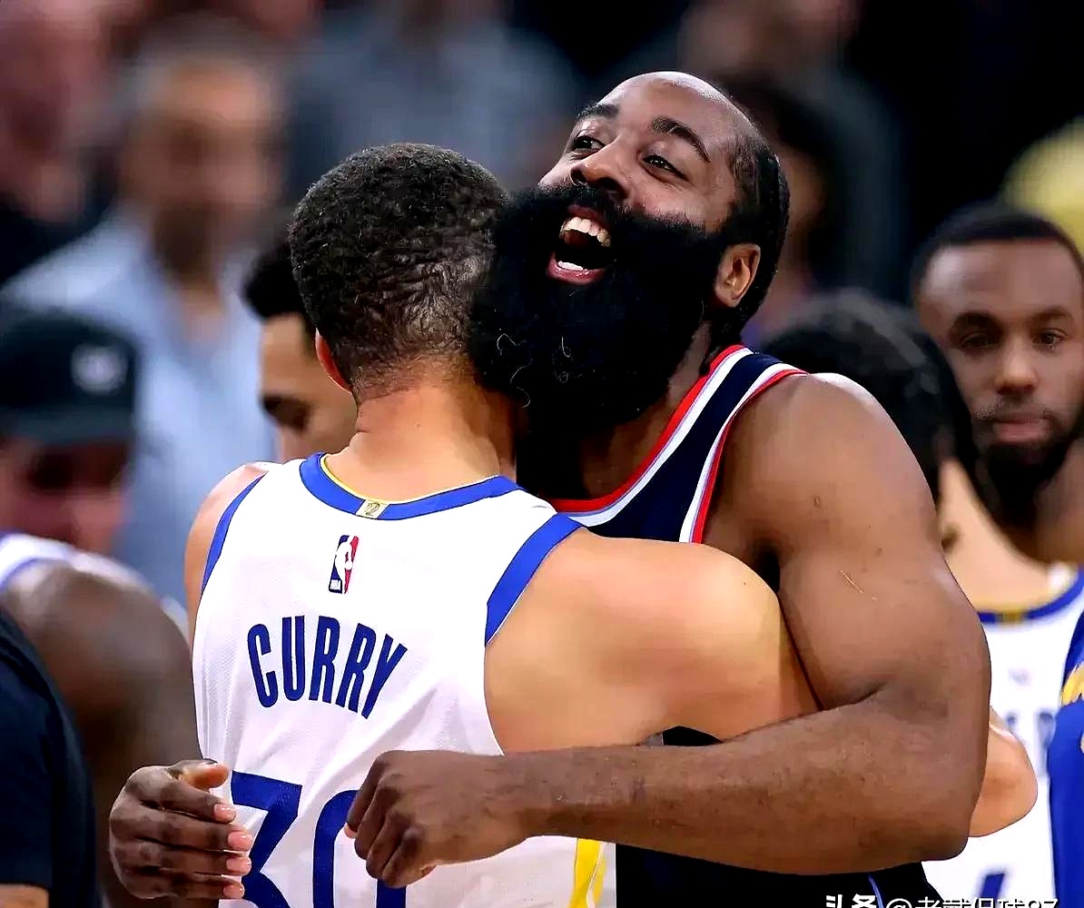 森林狼队在激烈对决中不敌快船队