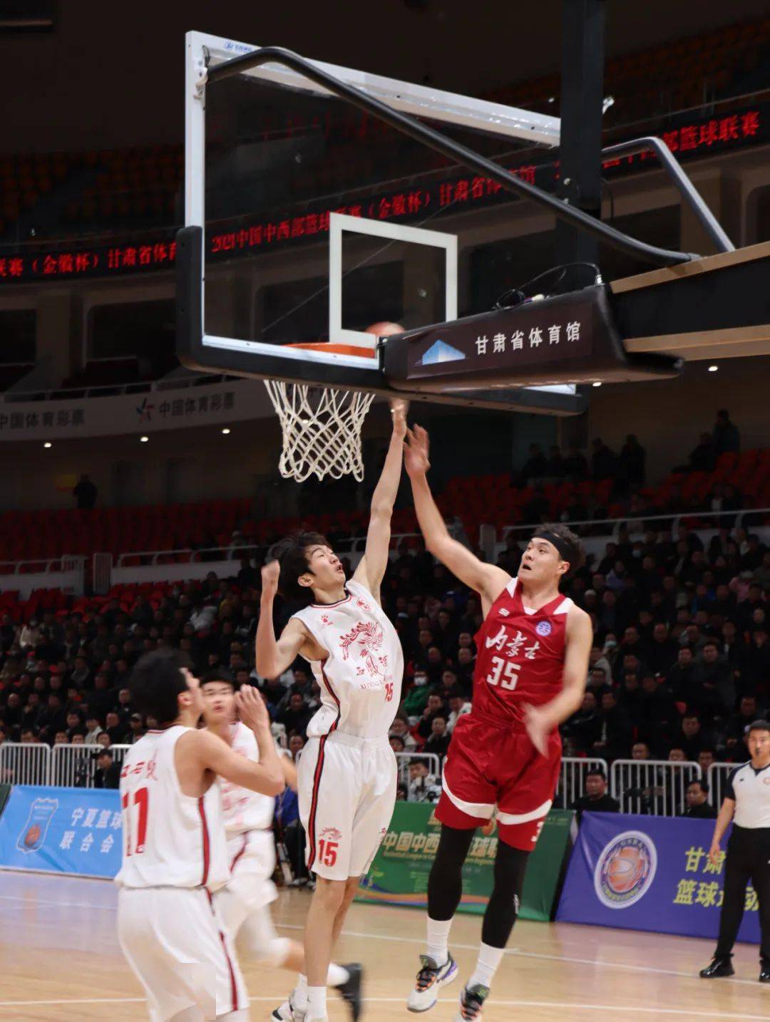 包含江西男篮对战内蒙古队，看谁更具实力取胜？的词条