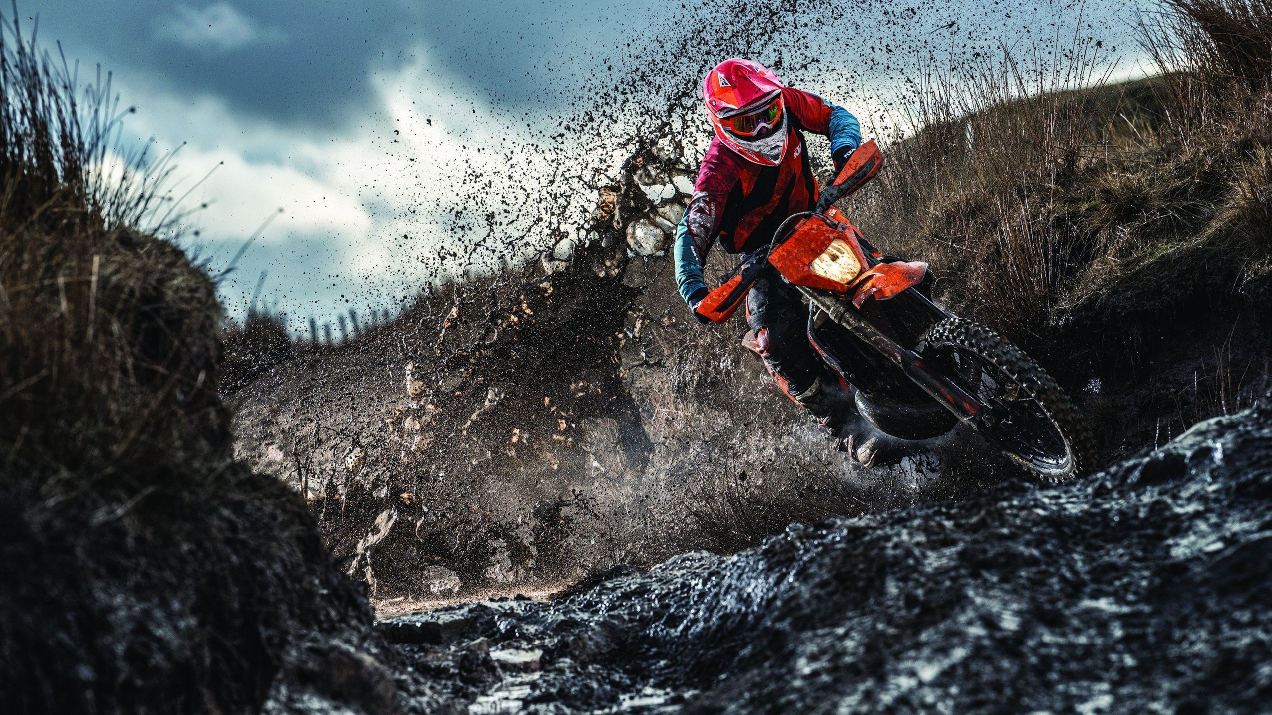 绿茵场外的加时赛,当NBA季后赛遇见国际米兰的翻盘奇迹